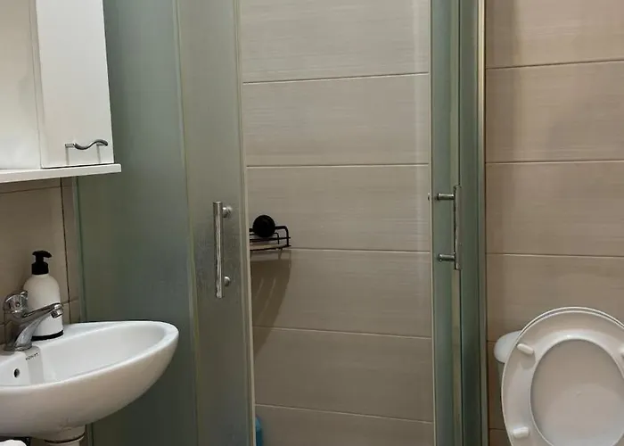 - Up To 4 Persons Apartment Podgorica